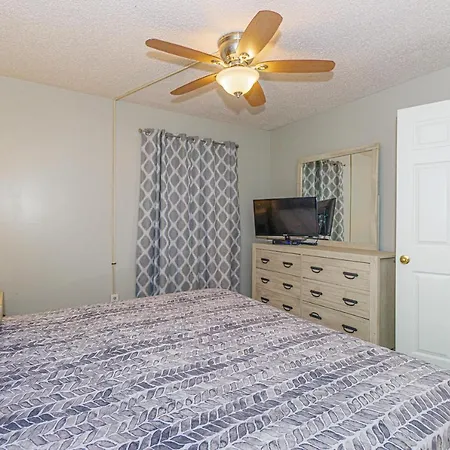 Oceanfront 1 Bedroom King Suite- Ocean Forest Plaza 1911
